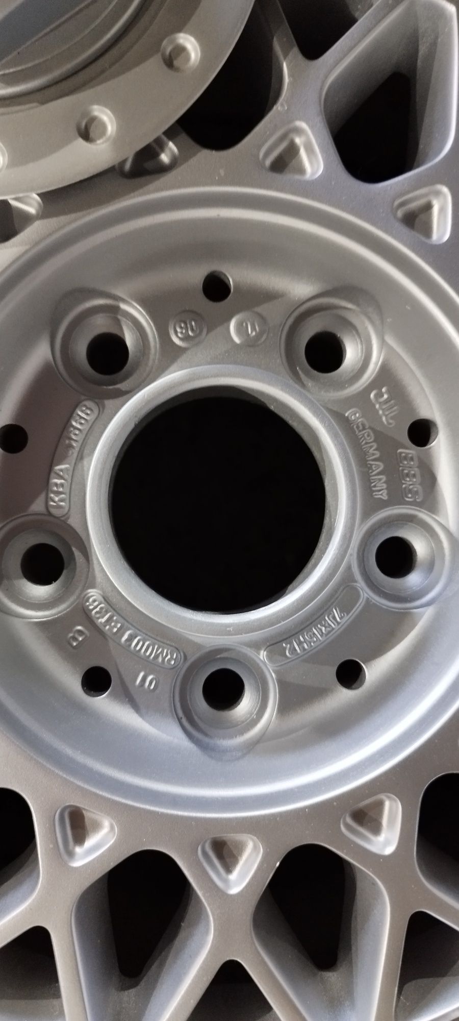 BBS RM003 15 цола 7j et36