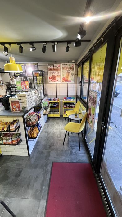 Vand cafenea, pod Dragonul Rosu, chirie foarte mica