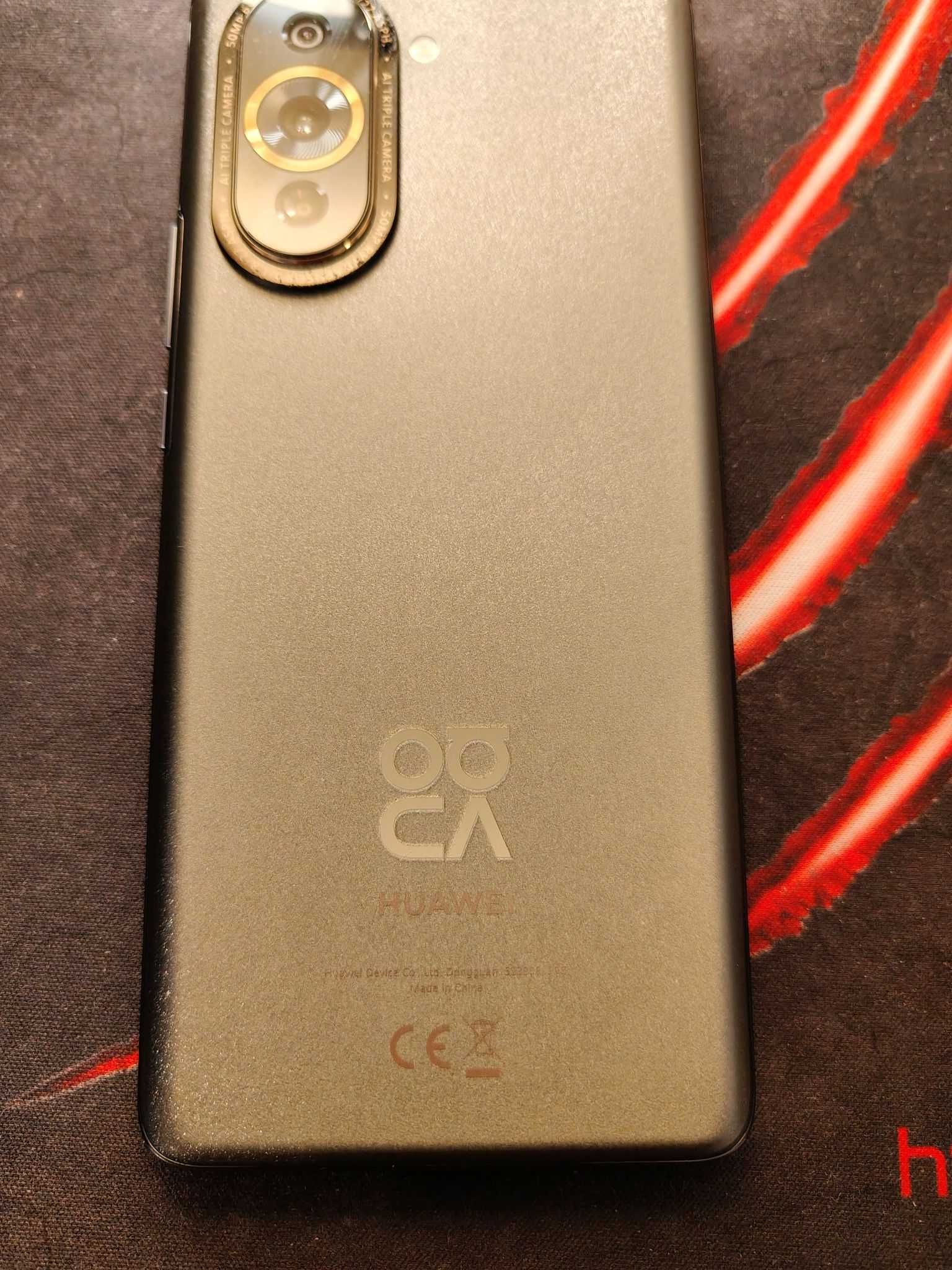 Продавам телефон Huawei Nova 10 Pro 8/256GB