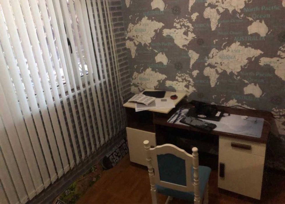 Продается Квартира Мирзо Улугбекского Район На Дархане 4/2/4