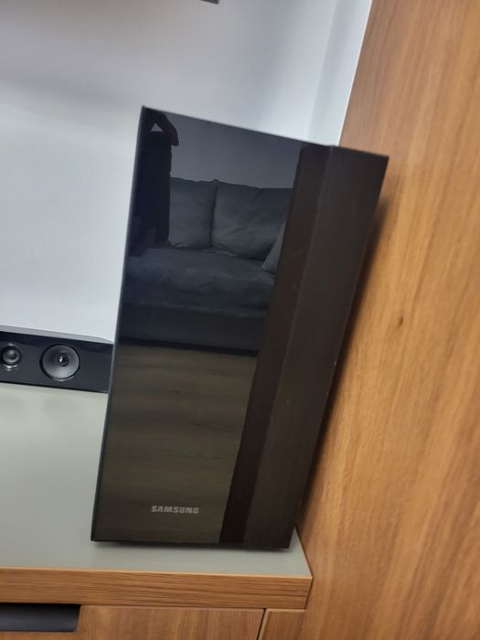 Soundbar Samsung HW-F450, Wireless Subwoofer