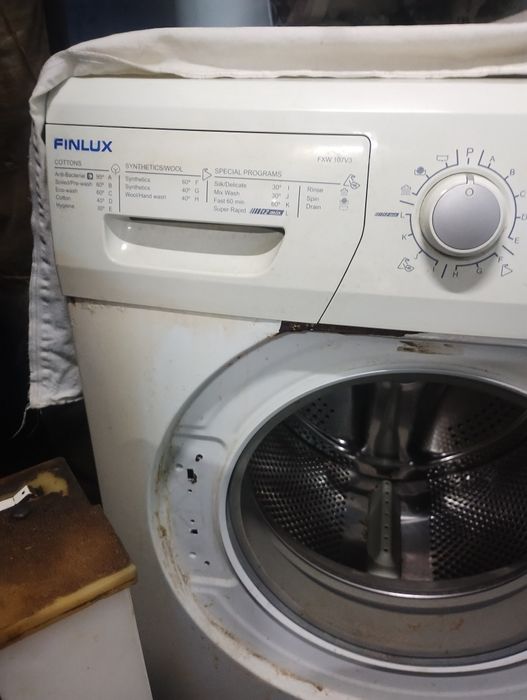 Продавам Перални на части