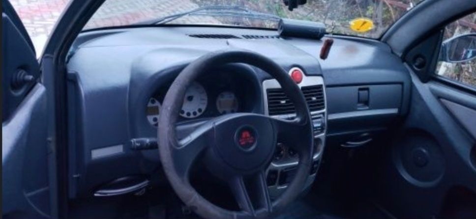 Vând mașină aixam A471 permis de 16 ani