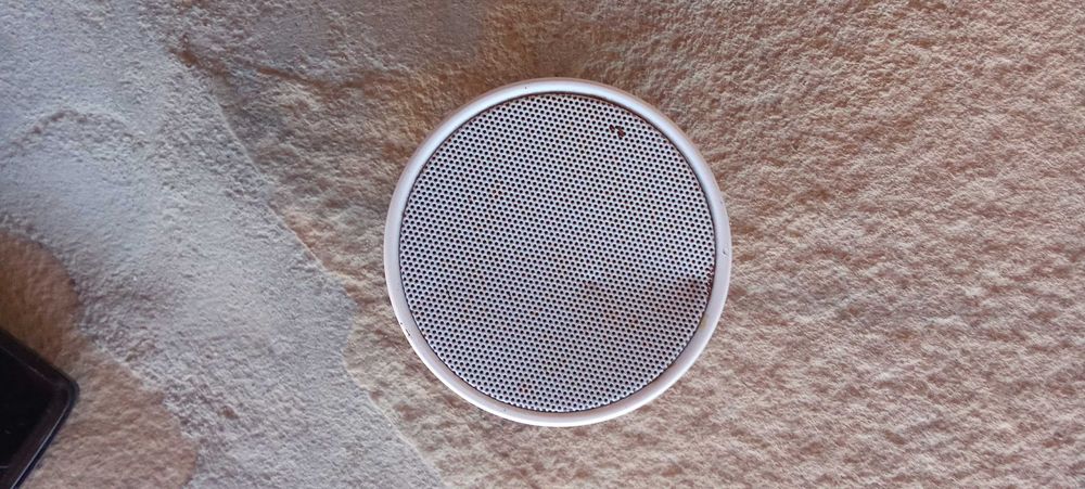 Bluetooth колонка SBS + USB зарядно – работеща