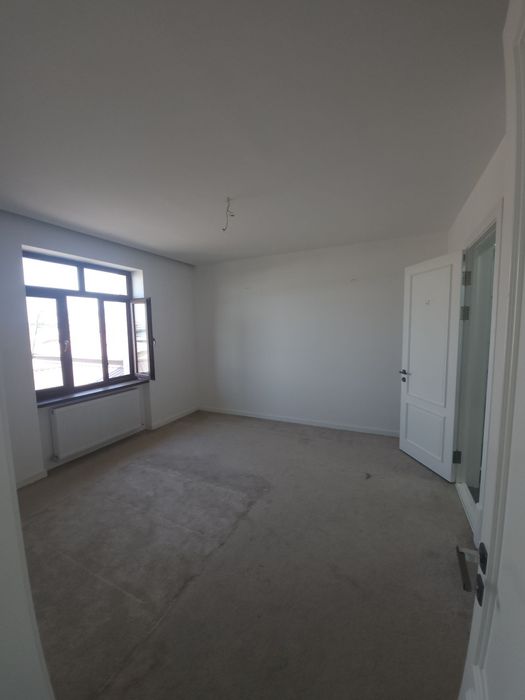 Учтепа туман Изза махалла 2 сотих 3 этажли 7 хонали учаска сотилади