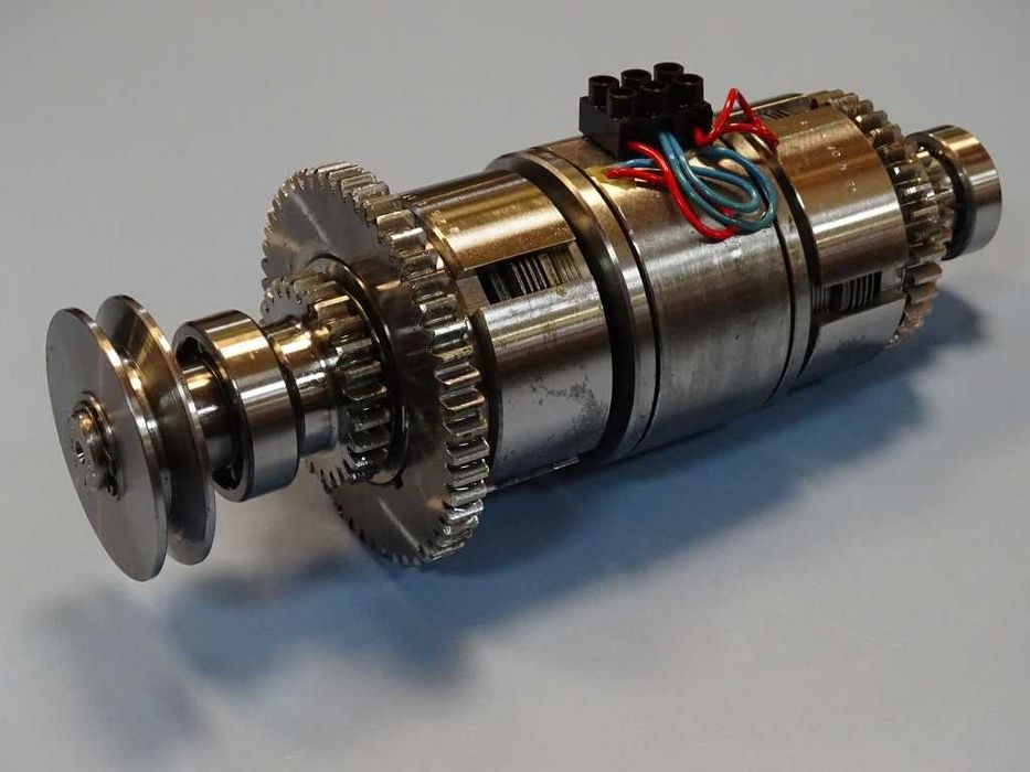 Електромеханичен съединител за струг, фреза TOS 226 1029Е1 PSP Pohony