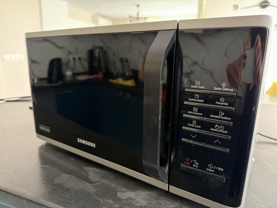 Микровълнова печка Samsung