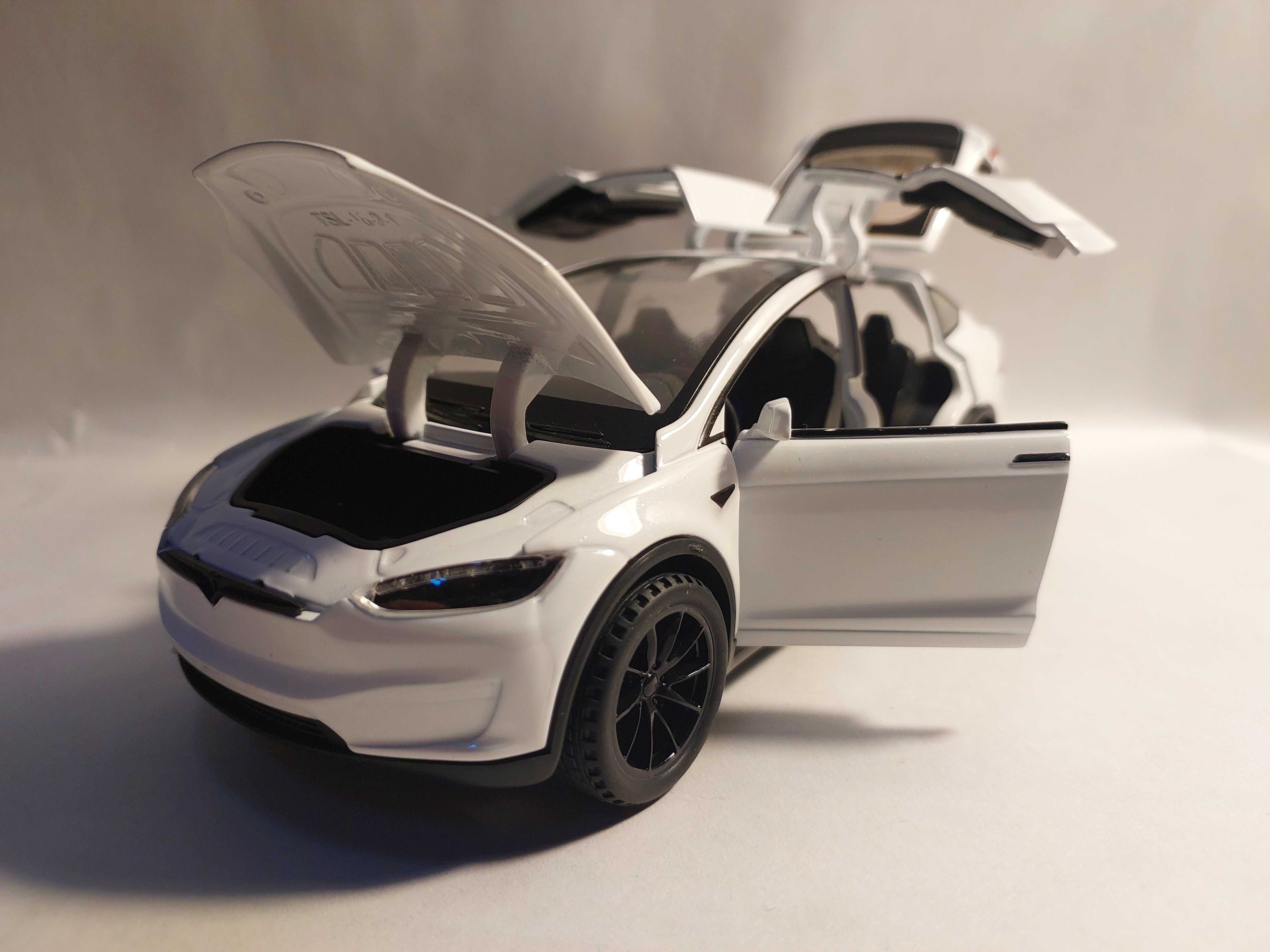 Macheta Tesla Model x