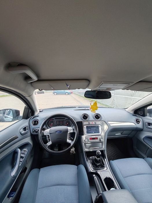 Vând Ford Mondeo mk4