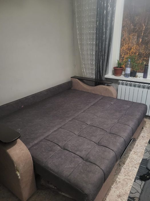 Отдам диван бесплатно