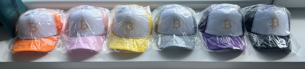 Биткойн шапка - trucker cap