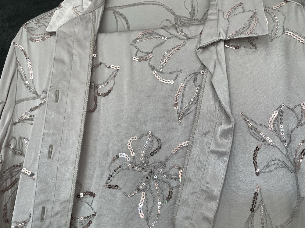 Set costum compleu satin cu paiete
