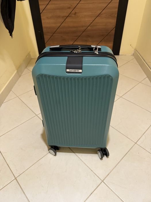 Промо - Чисто нов оригинален Samsonite куфар