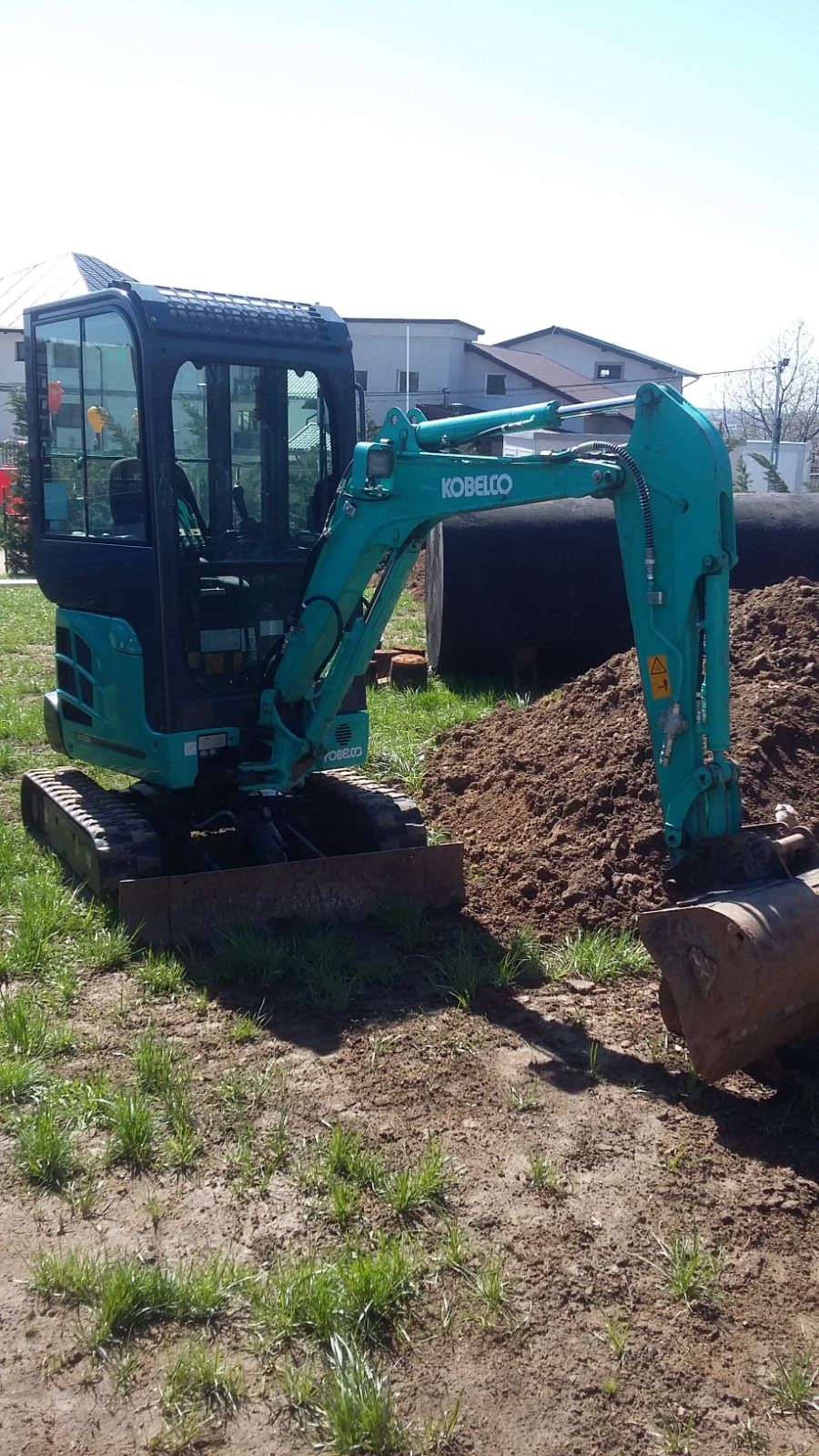 Miniexcavator Kobelco 2 t Jcb 3t