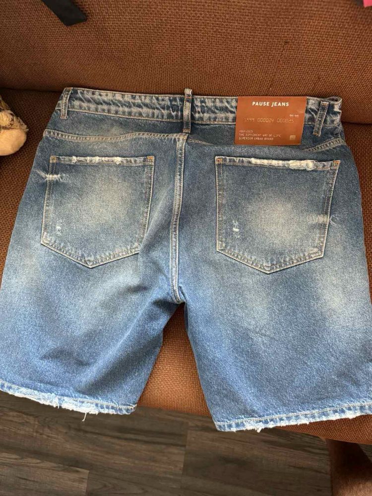 Дънки на Pause Jeans