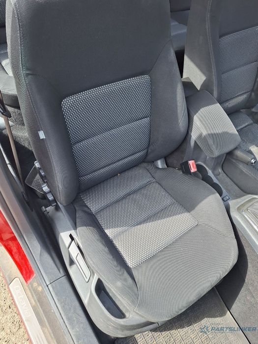 Scaun fata, pasager dreapta SKODA OCTAVIA II Combi 1Z5 2004 - 2013