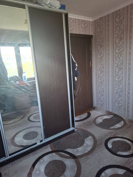 Метро Новза 4/4/5 площадь 80м2 балкон 2:6