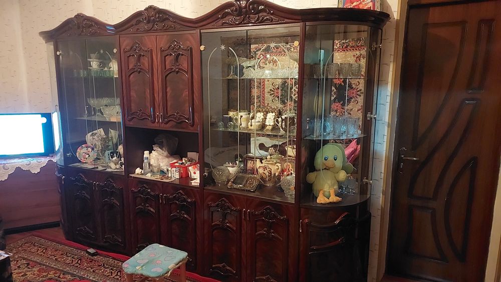 Продаётся стенка