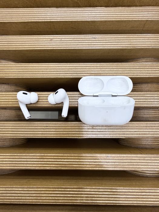 Air Pod Pro 2 в отлично състояние.