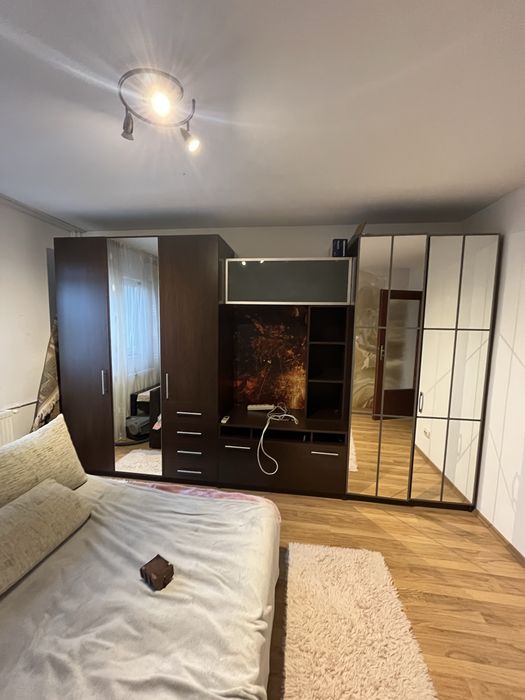 Mobila sufraerie sau living