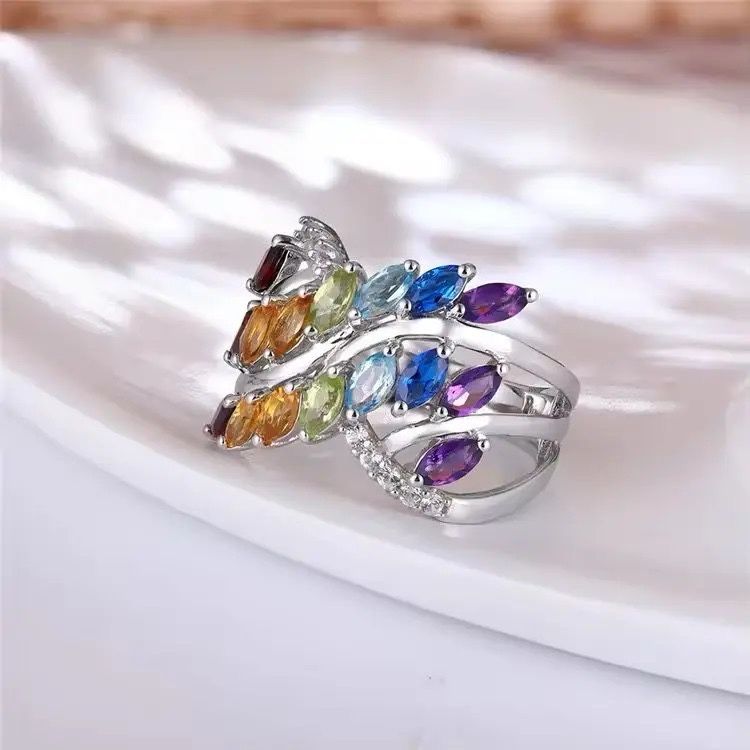 Inel Luxury 2.8ct Pietre Pretioase Naturale Rainbow si Safir Alb
