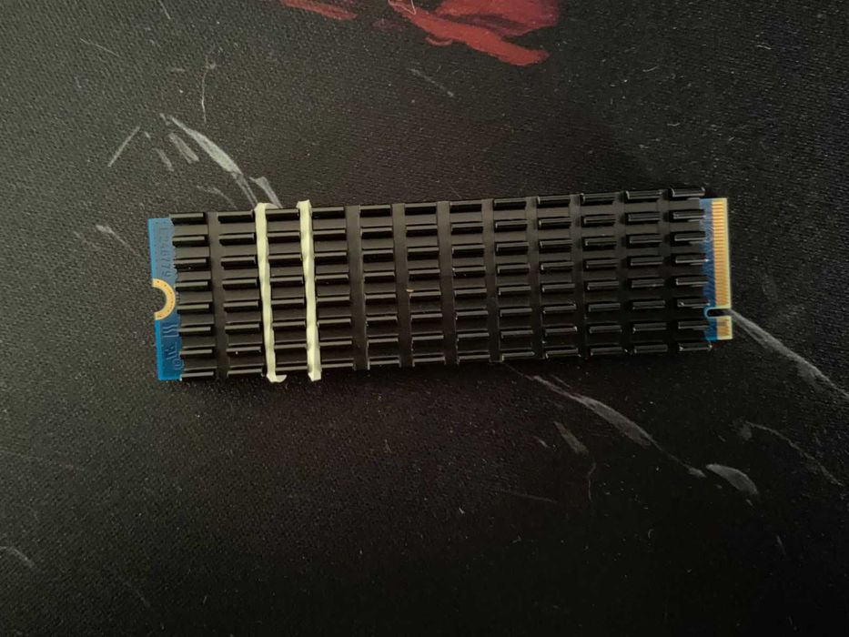 Жесткий диск SSD