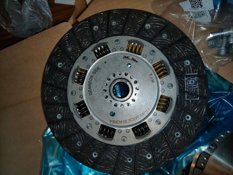 Ambreiaj cu volanta masa dubla Astra H Alfa Romeo 159 1.9 cod 837300