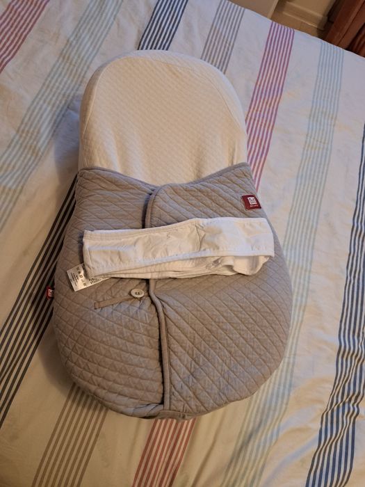 COCOONABABY Red Castle - анатомично гнездо