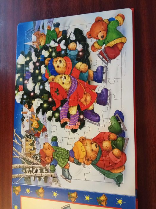 Puzzle 5 bucati adunate intr-o carte Craciun ursuleti