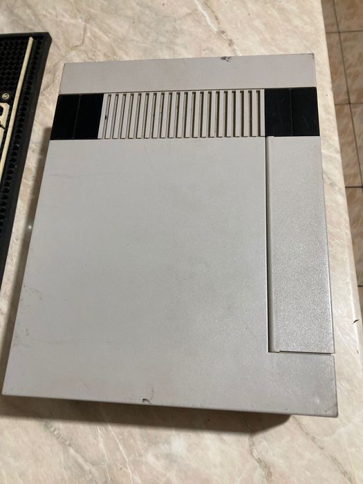Nintendo NES doar consola