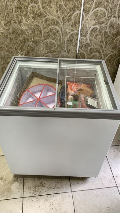 Продам морозильник