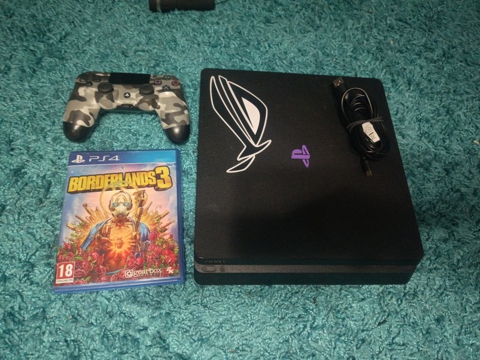 PS4 slim custom 1TB + controller custom cu cablu 3M + 4 jocuri
