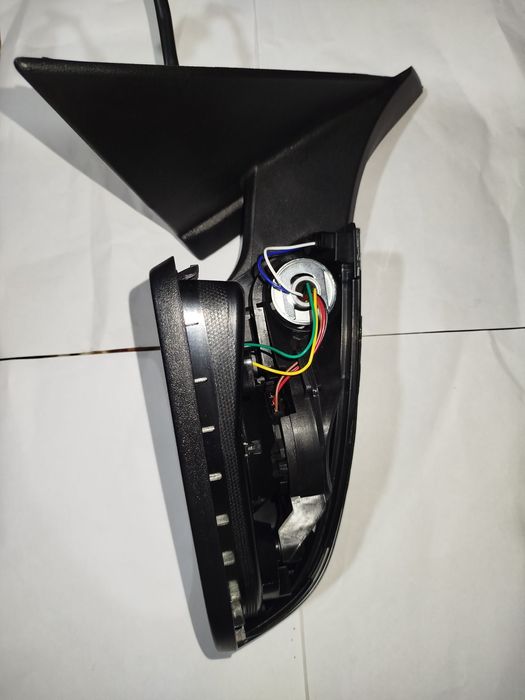 BYD E2 o'ng tomon bakavoy