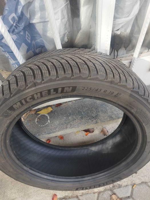 Гуми Michelin 225/45/19