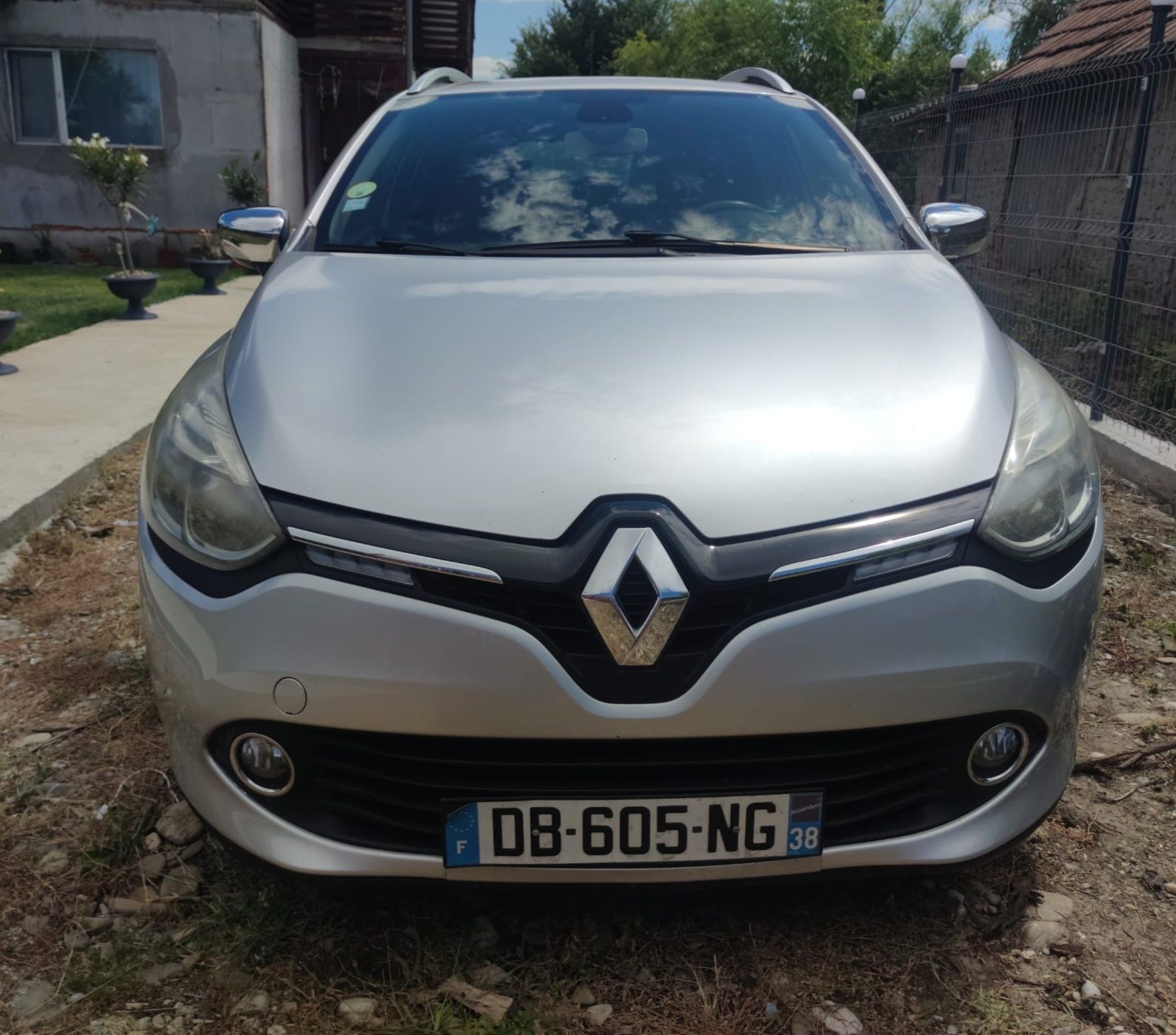 Renault Clio 1.5 dci Energy Intens Navi Clima 225.000 km recent adusa