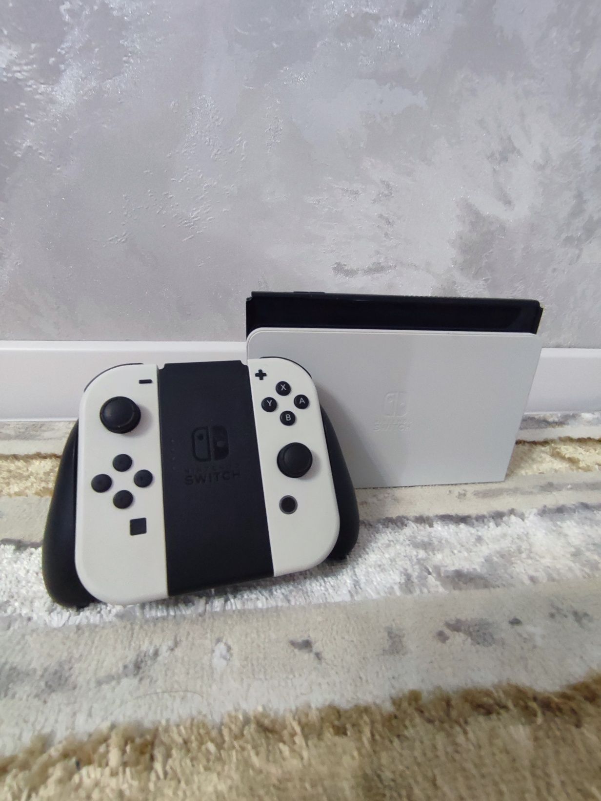Nintendo Switch | Oled Прошитый и почти новый