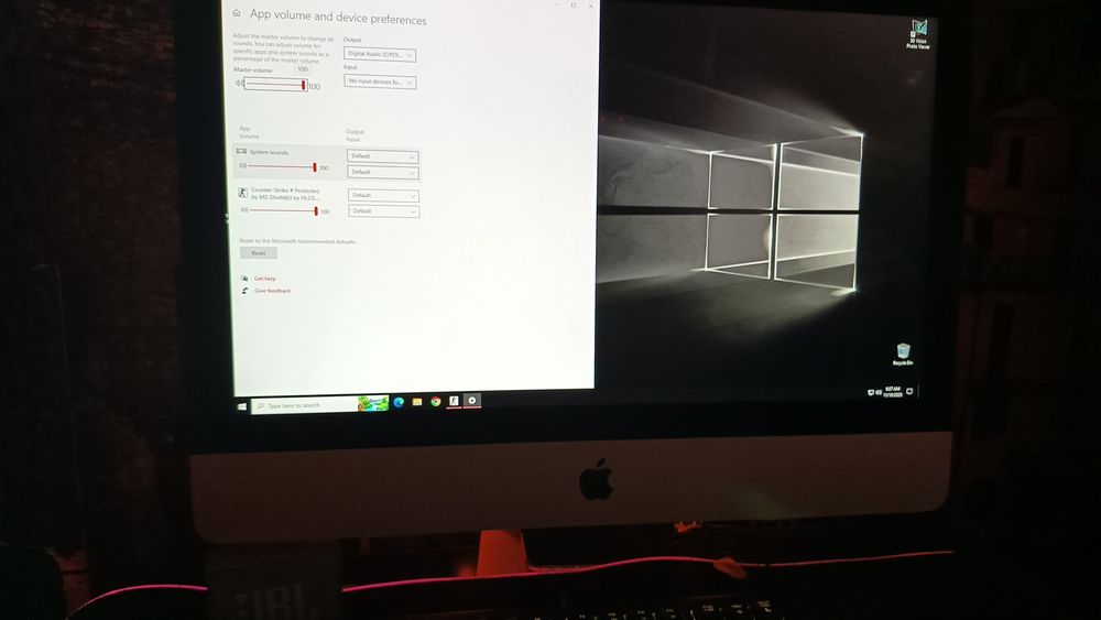 Vând Imac late 2012 cu Windows 10 pro instalat