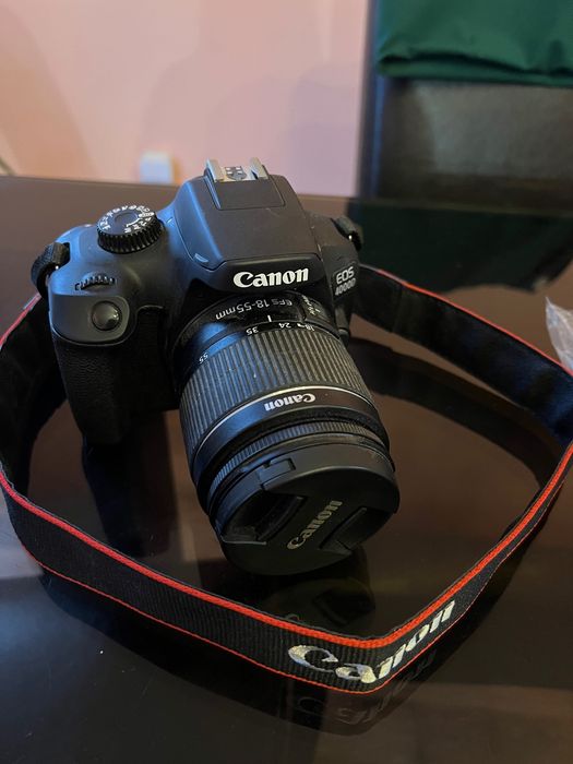 Фотоапарат Canon 4000D