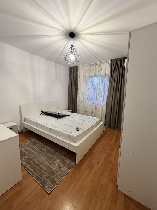 2 camere decomandate, parcare, intermediar, The Office