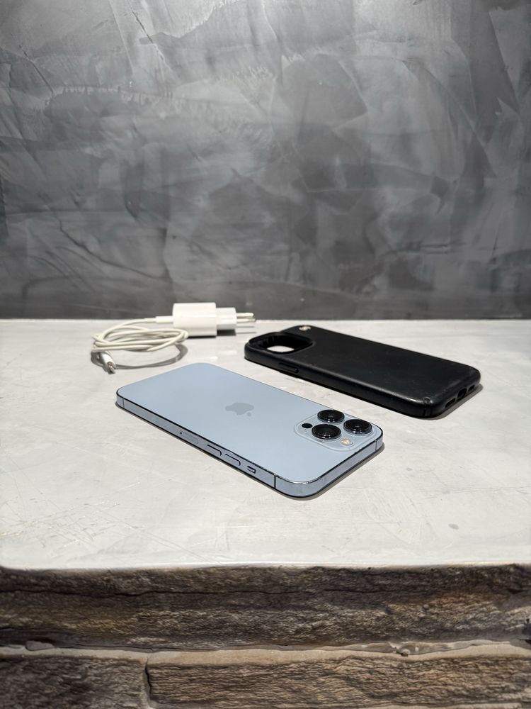 100% батерия! Iphone 13 Pro Max 256 GB Sierra Blue