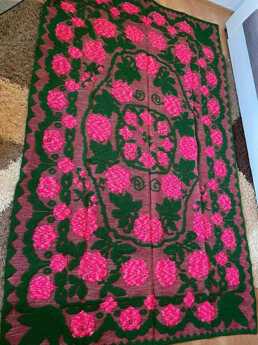 Covoare tradiționale și cuverturi