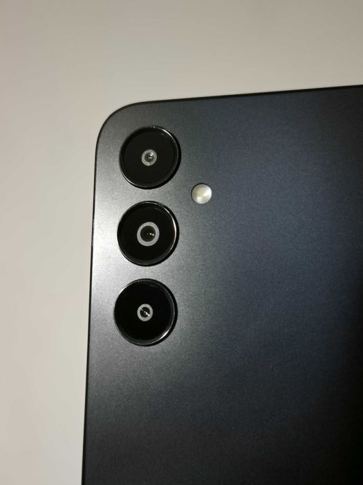 Продавам Samsung A05s