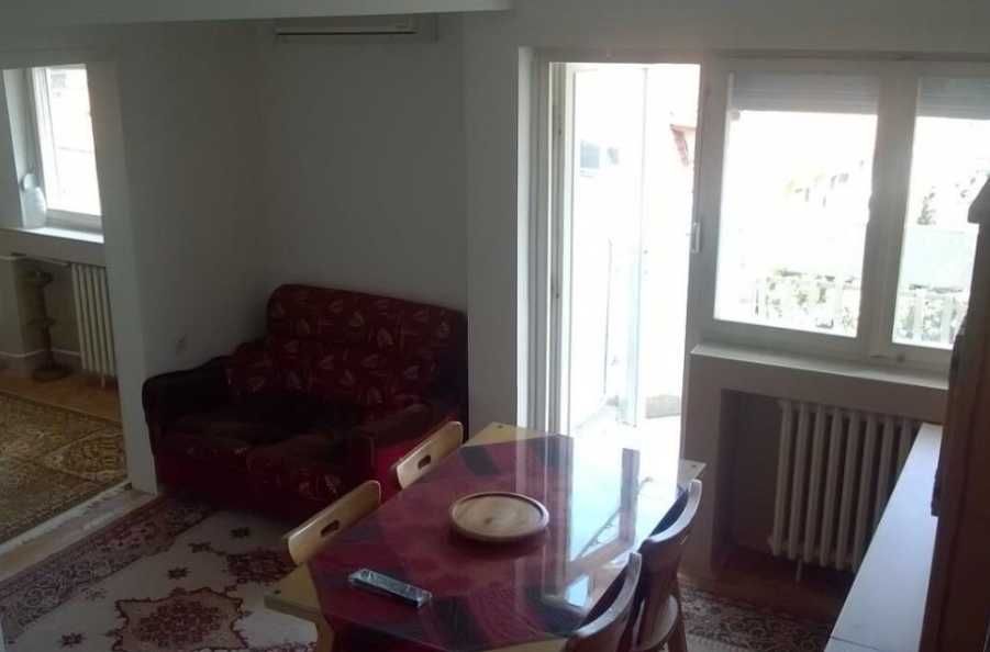 Дава се под наем Четиристаен апартамент в Пловдив, Христо Смирненски - 98 кв.м за 408 € - Снимка #2