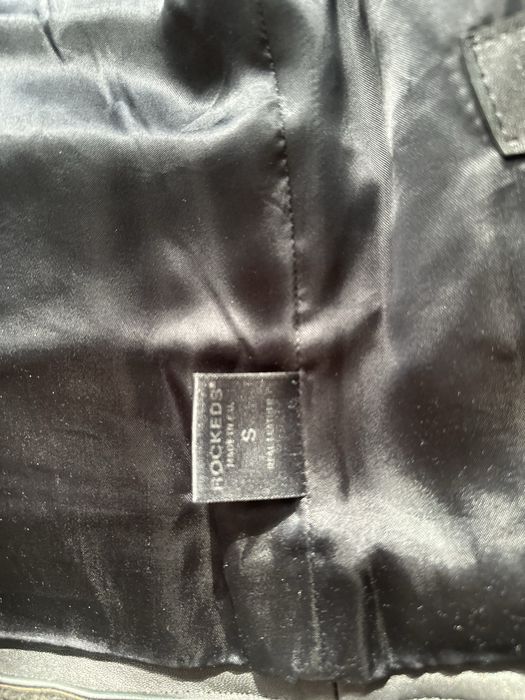 елек със естествен пух от черна лисица на ROCKEDS