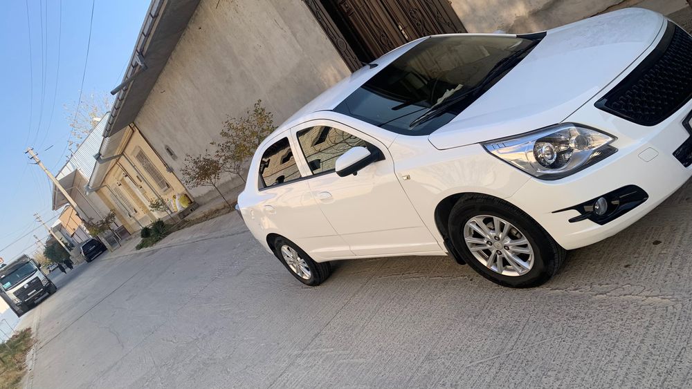 продаю свою машину Cobalt Ltz