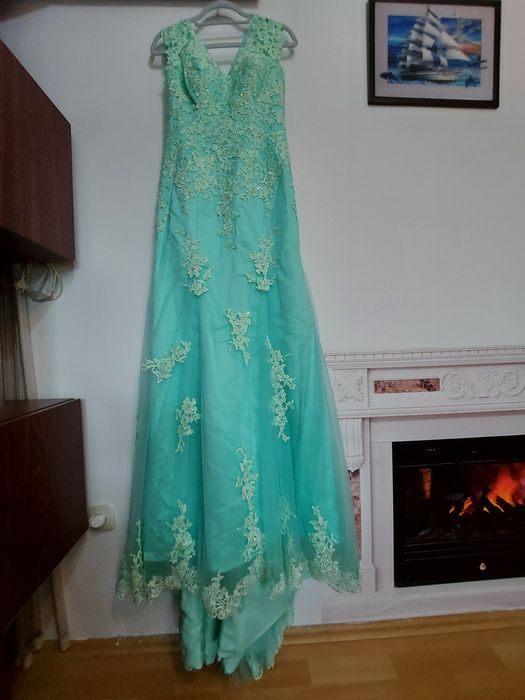 Rochie lunga nasa/ocazie tip sirena cu dantela