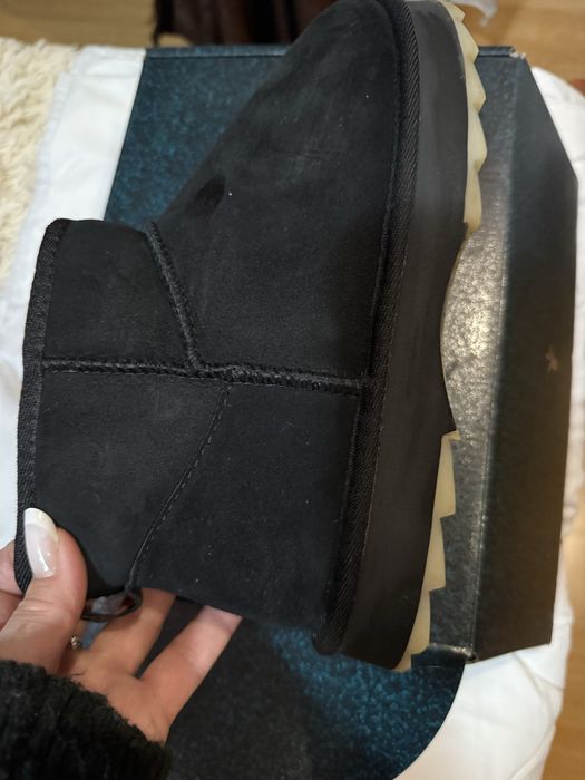 Ghete dama EMU Australia