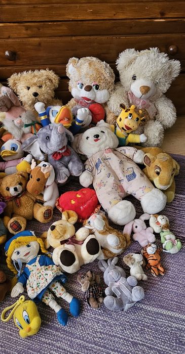 Лот плюшени играчки