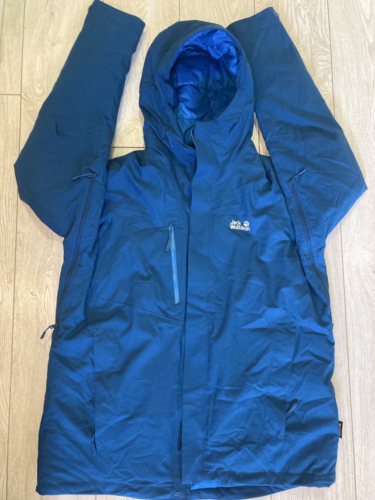Geaca Jack Wolfskin XL de iarna impermeabila ca Noua