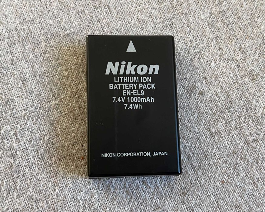 Acumulator Nikon EN-EL9 Li-Ion 7.4V 1000mAh original, stare bună